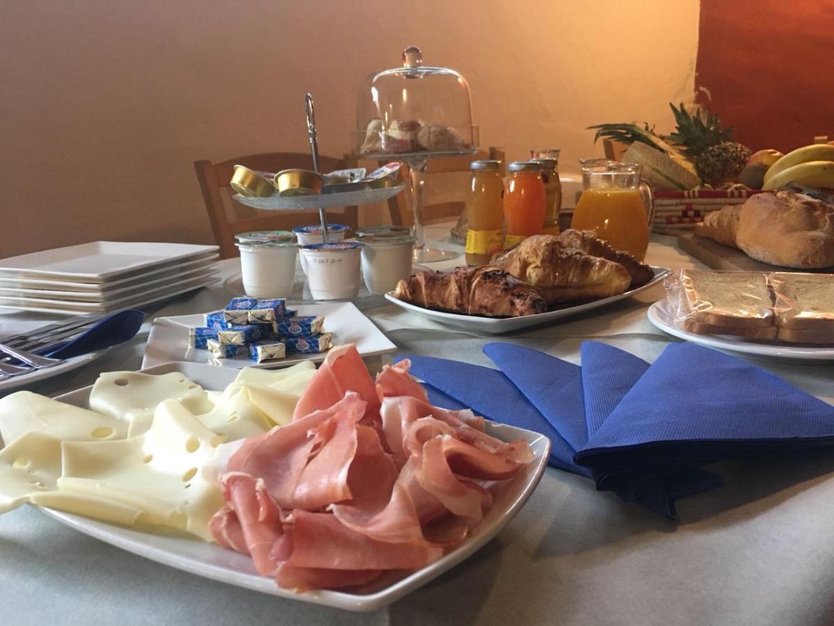 B&B Da Nicoletta サン・パンタレオ エクステリア 写真